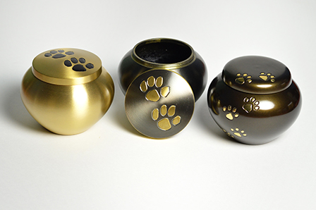 urn for pets